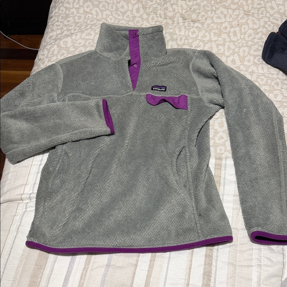 Patagonia Gray and Purple Fleece Pullover